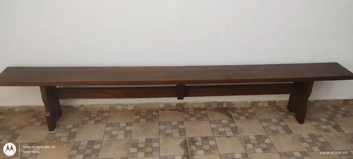 Banco de madeira
