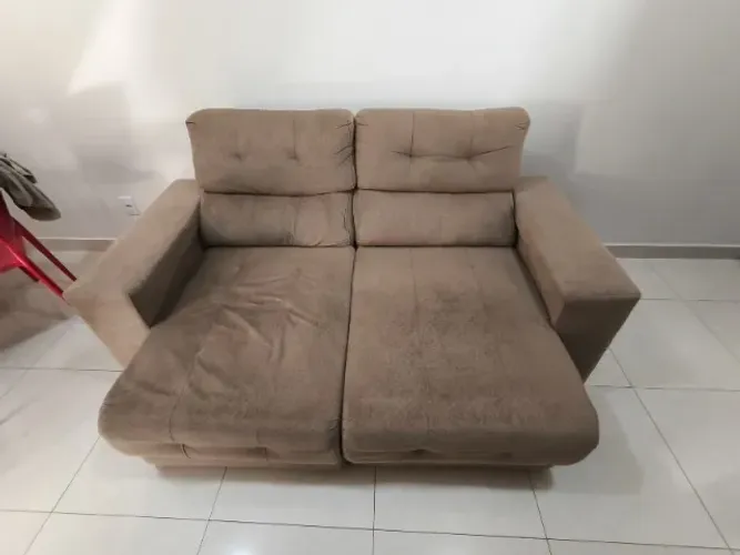 Vendo sofá retrátil.