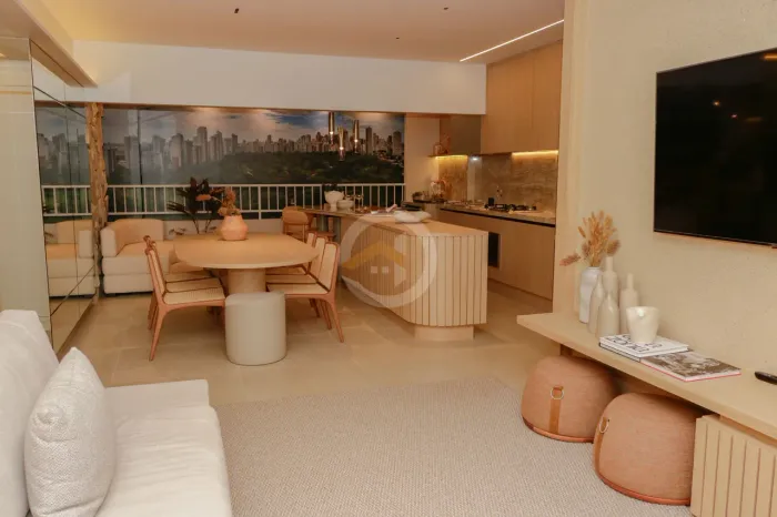 Apartamento Padrão de 3 quartos (2 suítes americanas e 1 suíte plena) em frente ao Parque