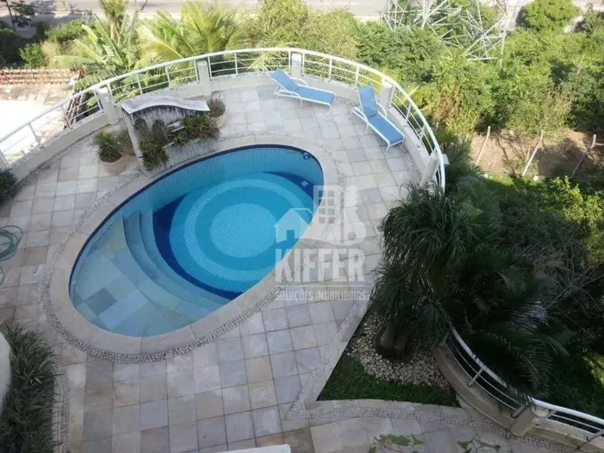 Casa Triplex 4 Suítes com Piscina em Maria Paula Pendotiba