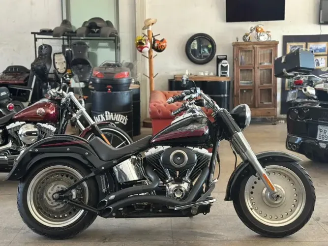 Harley-Davidson Fat Boy (FLSTF) LEIA A DESCRIÇÃO