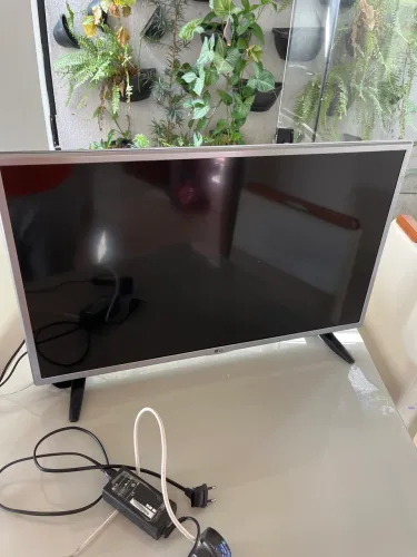 ? TV LG Smart 32? - R$ 550