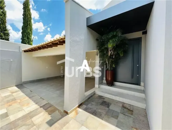 Casa com 198m² 3 quartos à venda no Tabajaras