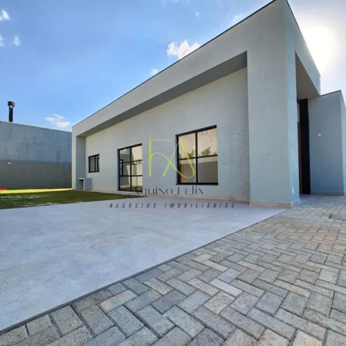 Casa para Locação em Atibaia, Jardim Estância Brasil, 3 dormitórios, 1 suíte, 3 banheiros,