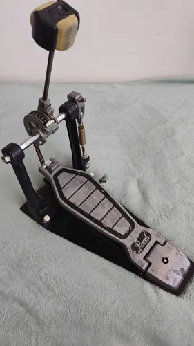 Pedal bumbo Pearl