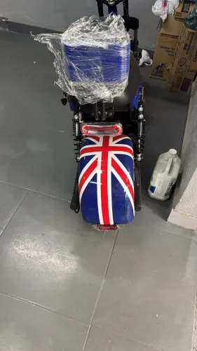 MOTO ELETRICA ZERADA AINDA PLASTICO