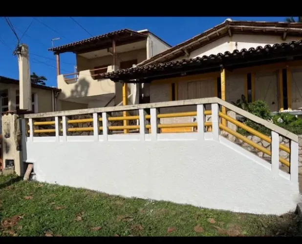 ? ALUGA-SE Casa com Vista para o Mar - Olivença, Ilhéus/BA  ?Rod. Ilhéus-Olivença ?3 ban