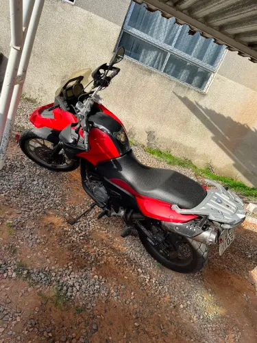 Vendo e troco. Valor 20.000