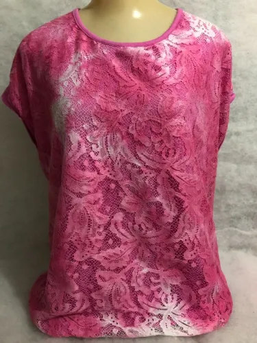 Blusa Rosa e Branca Tie-Dye com Renda Moda Feminina