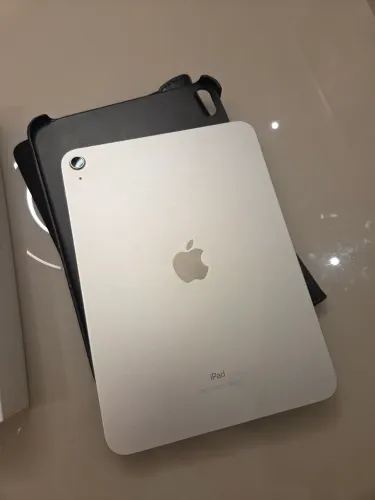 Ipad 10th geração 64gb com caneta