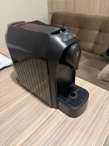 Cafeteira Três corações 