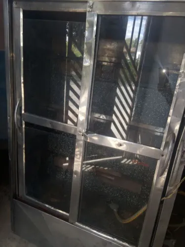 Máquina de assar frango