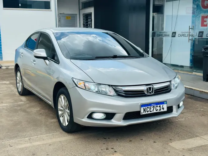 Honda Civic Sedan LXR 2.0 Flexone 16V Aut. 4P 2014