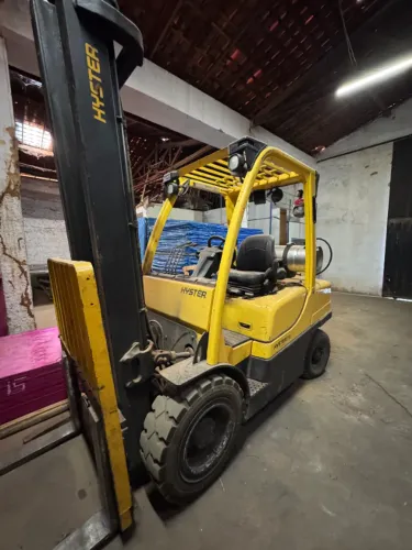 Empilhadeira Hyster 3tn H70FT a GÁS 14/14 AMARELA