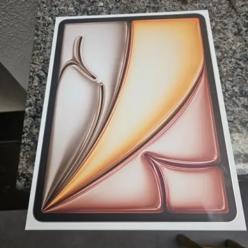 Apple Ipad M3 13" 128 GB NOVO LACRADO 