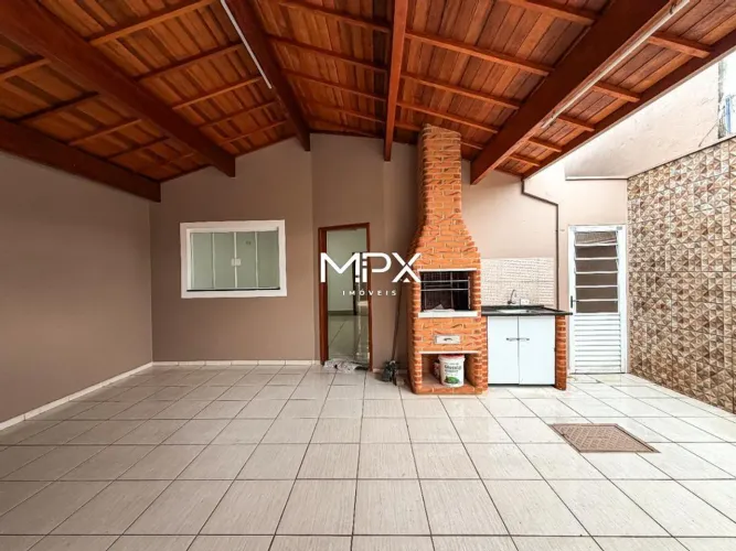 Casa à venda no bairro Jardim Astúrias I em Piracicaba
