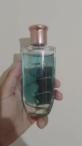 Perfume biografia feminino