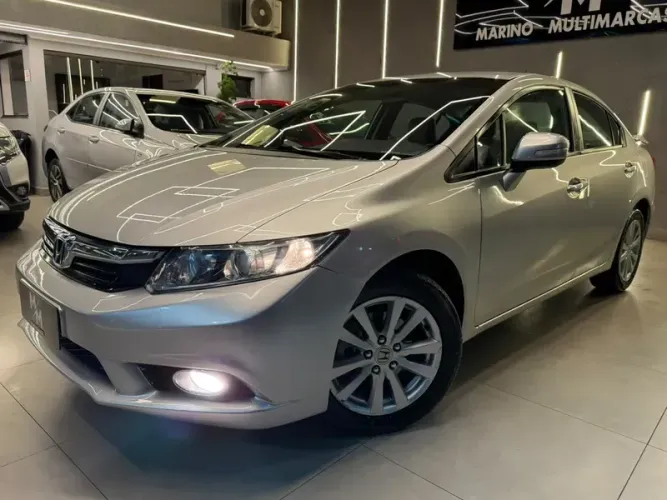 Honda Civic Sedan LXR 2.0 Flexone 16V Aut. 4P 2014