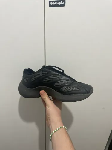Tênis Yeezy 700 V3 / Alvah / Trippie Black
