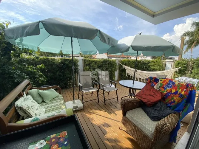 Apartamento térreo com giardino 03 dormitórios 1 suíte,1 vaga