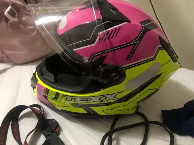 Capacete