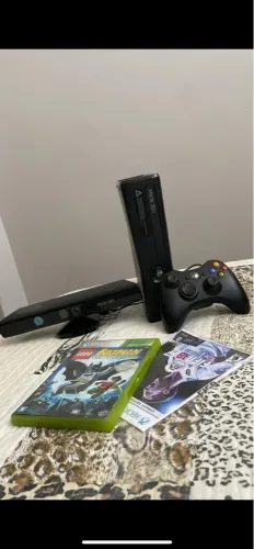 VENDO XBOX 360 + manet + kinect