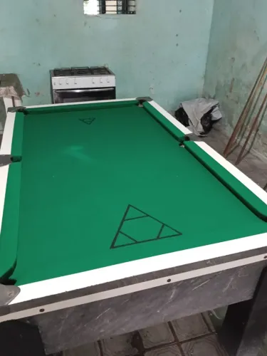 Mesa de Sinuca nova