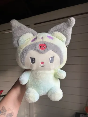 pelúcia Kuromi Hello Kitty