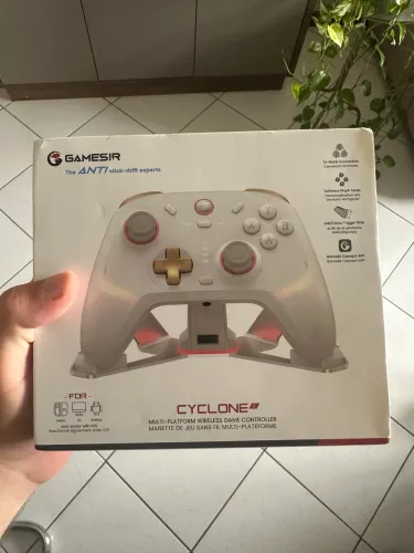 Controle Gamesir Cyclone 2