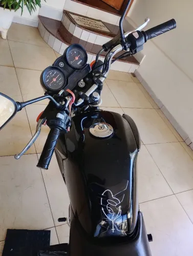 Troco moto por carro mais volta