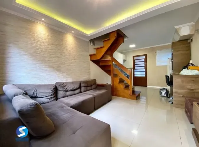 Casa em Condomínio em Tristeza