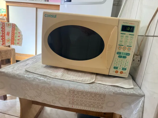 Microondas Cônsul