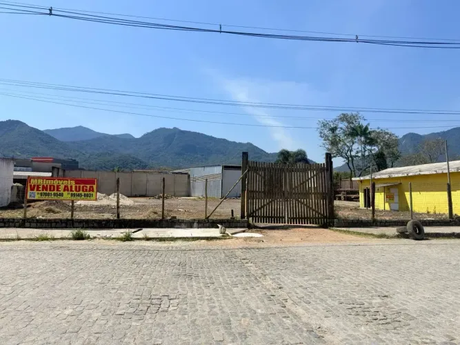 MR Imóveis apresenta: terreno com galpão e loja para venda ou locação, na BR-101, em N Man