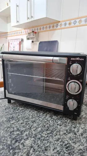 Forno elétrico Britânia 