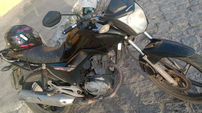 Vende se. Moto fan 150 ano 2014