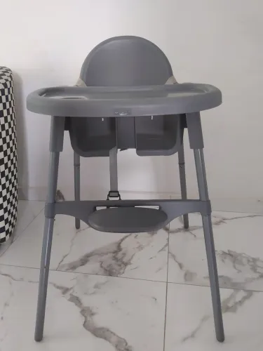 Cadeira de refeição Cosco Kids ajustável cinza 