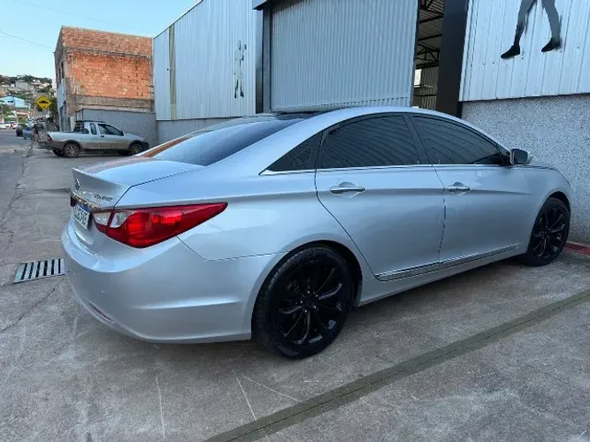 Hyundai Sonata 2.4 16V 182cv 4P Aut. 2012