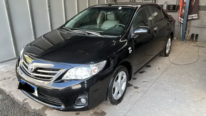 Toyota Corolla GLI 1.8 Flex 16V Aut. 2013