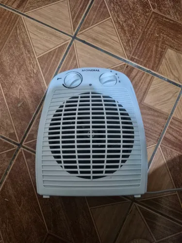 Mini aquecedor