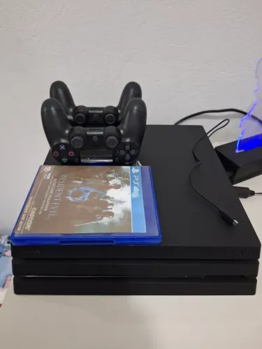 Ps4 pro 1TB