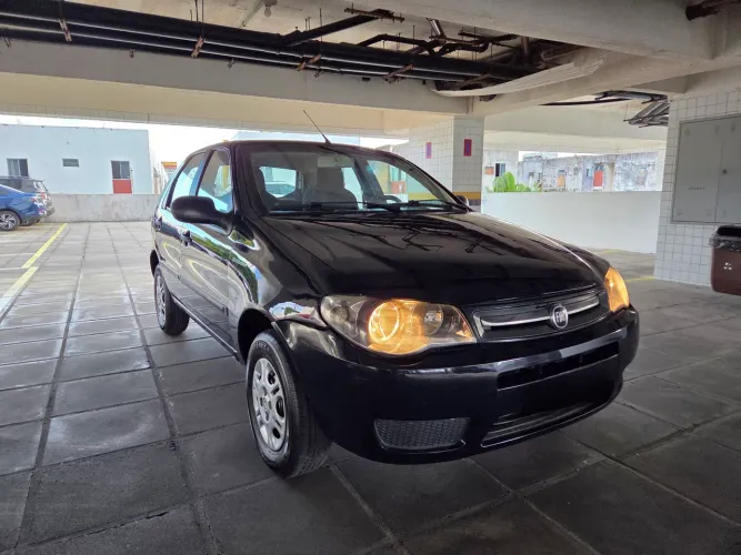 Fiat Palio 1.0 Economy Fire Flex 8V 4P 2013