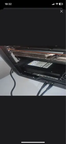 Fonte 650W Corsair
