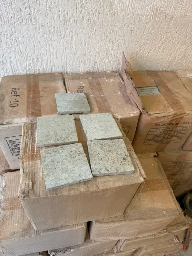 Pedra hijau 10x10