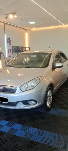 Fiat Grand Siena Essence Dual. 1.6 Flex 16V 2013
