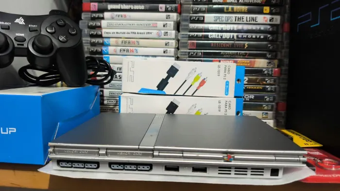 PS2 prata completo (somos loja )
