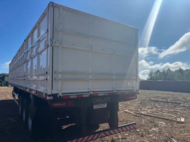 Carreta Graneleira 13,50