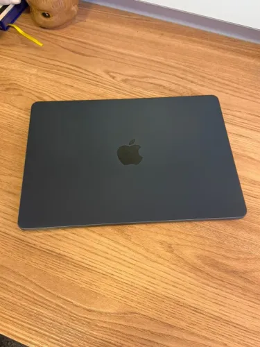 Macbook Air M4 13' 16gb ram 256gb - Meia Noite