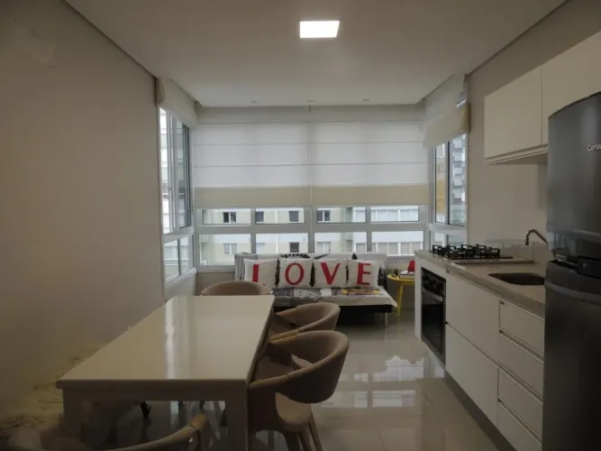INBOX CIA IMOBILIÁRIO ALUGA - Apartamento de um quarto, semi-mobiliado no Humaitá.
