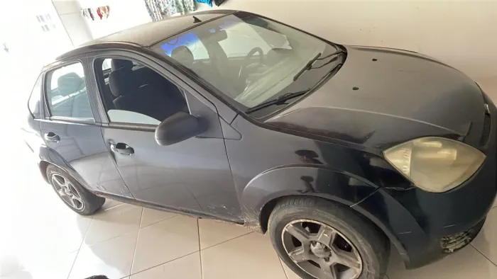 Ford Fiesta Sedan 1.0 8V Flex 4P 2007