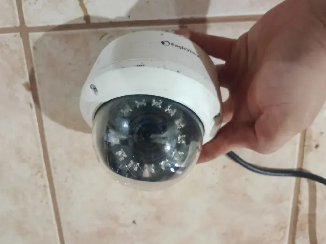 Câmera de segurança EagleVision IP